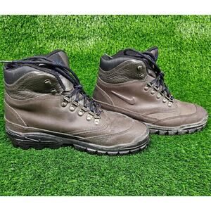 Nike Women's Walking Hiking Boots Brown/Black Style 950406 Size US 9 EUR 42.5